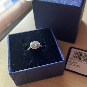 Swarovski Halo Ring in excellent condition